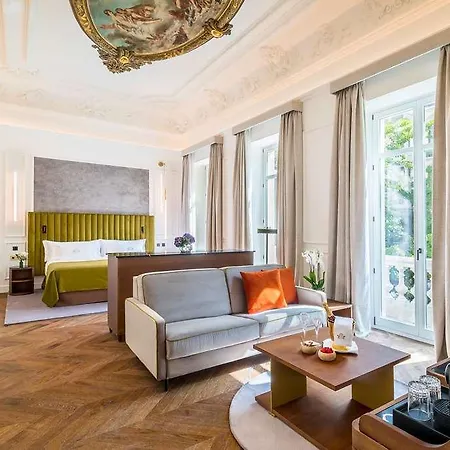 Rh Palacio Gran V A מלון